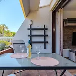 Sunny With Pool & Terrace & Wifi Appartement *