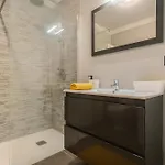 Sunny With Pool & Terrace & Wifi Appartement