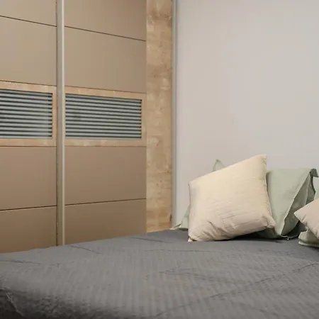 Marav, Climatizated Pool דירה