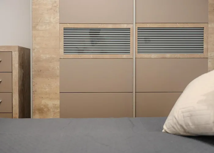 Marav, Climatizated Pool Apartment *