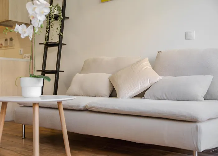 Marav, Climatizated Pool Apartment