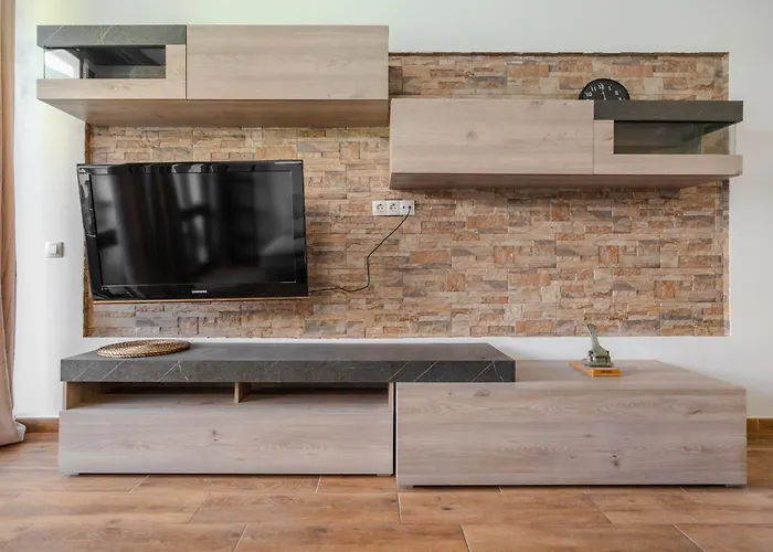 Apartment Marav, Climatizated Pool *