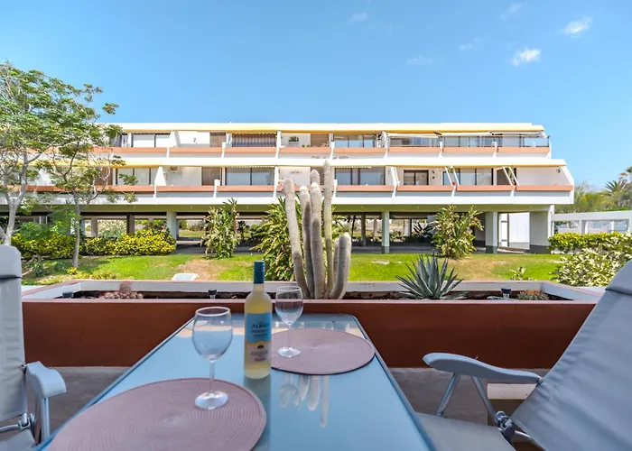 Marav, Climatizated Pool *